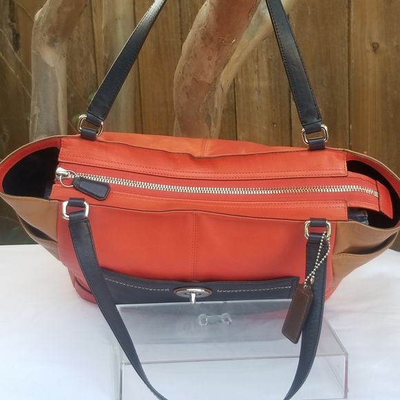 Stunning Coach leather tri-color tote handbag - Picture 12 of 14